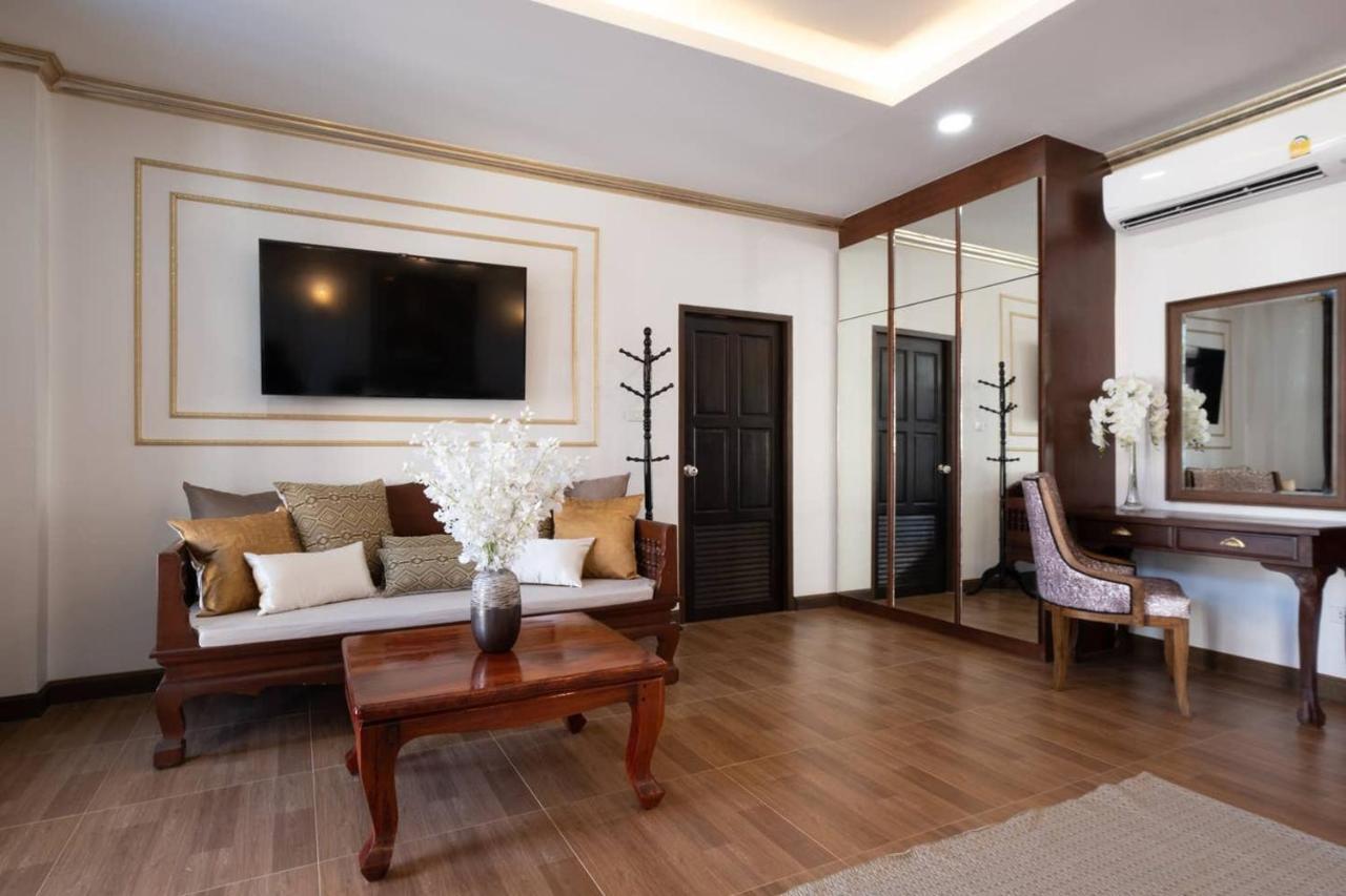 Lanna Kamin Pool Villa Airport Chiang Mai Luaran gambar
